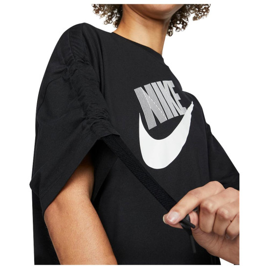 Nike Γυναικεία κοντομάνικη μπλούζα Sportswear Nike Γυναικεία κοντομάνικη μπλούζα Sportswear